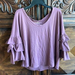 AEO Women’s Ruffle Sleeve Top